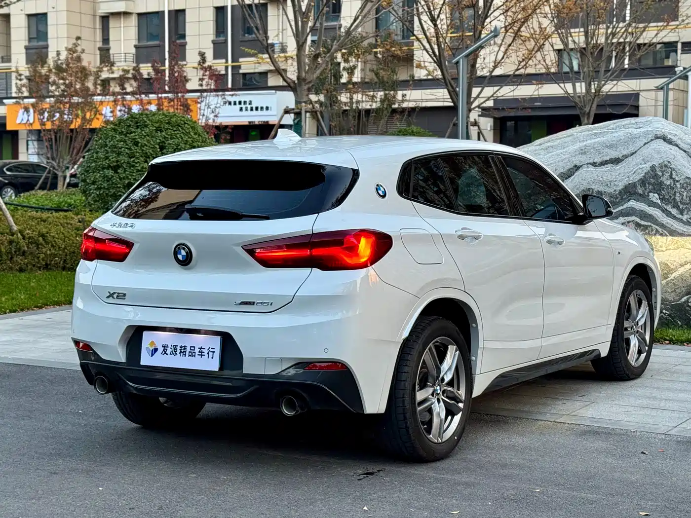 BMW X2 2023 sDrive25i M Sport Shadow Edition фото 15