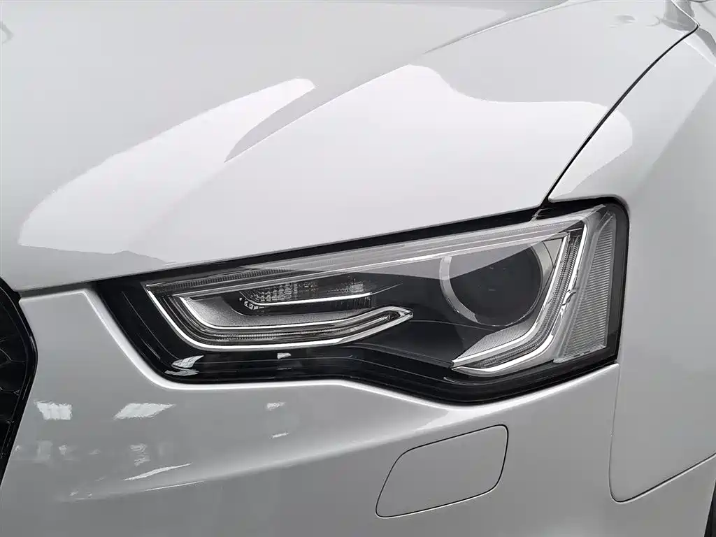 Audi A5 (Import) 2014 Coupe 45 TFSI quattro фото 7