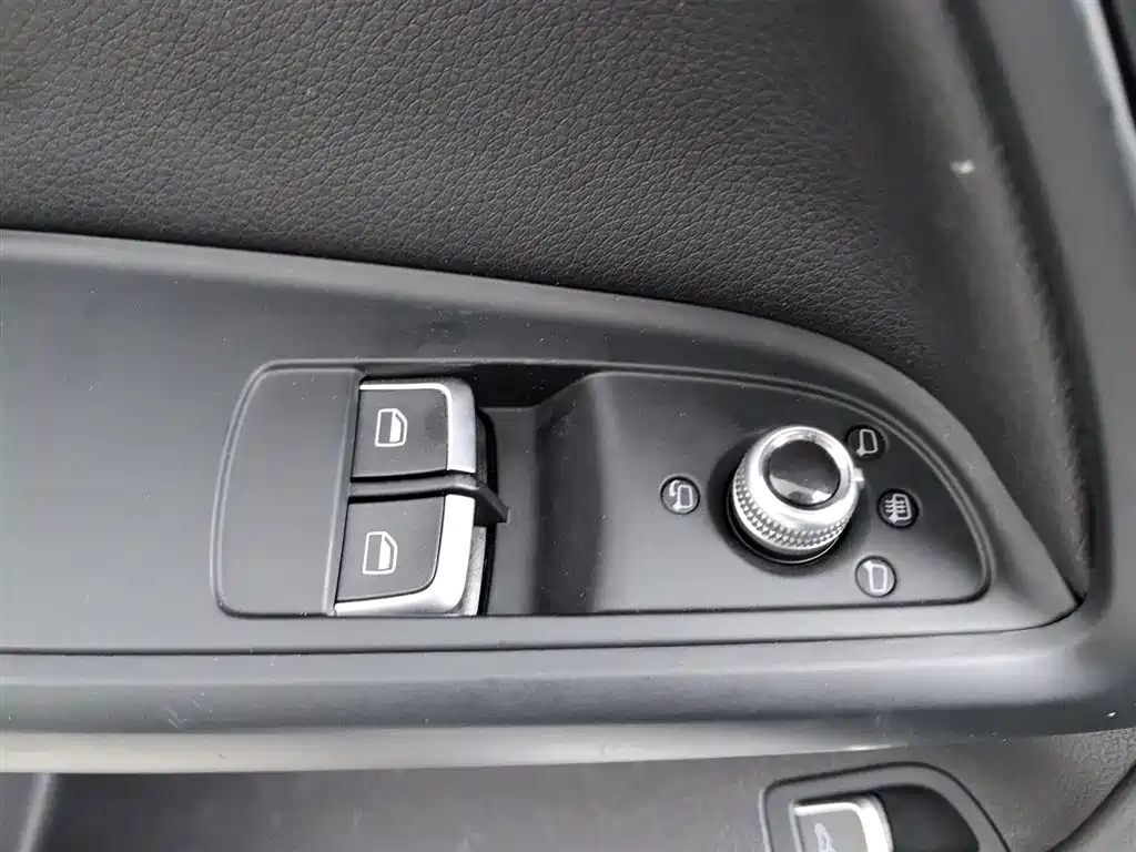 Audi A5 (Import) 2014 Coupe 45 TFSI quattro фото 9
