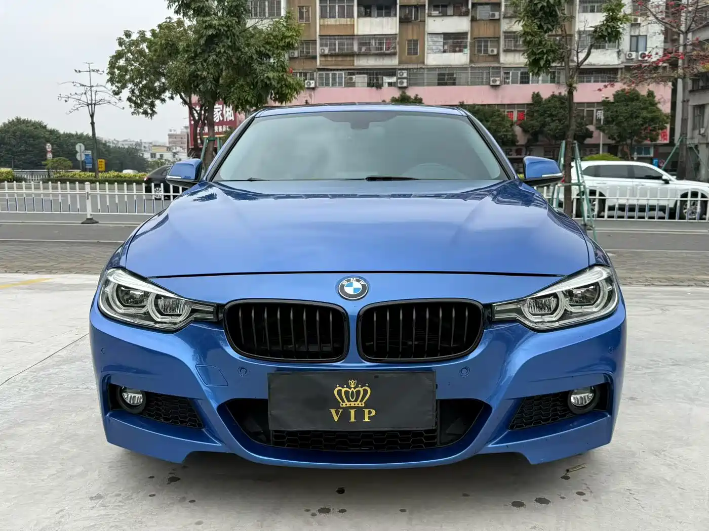 BMW 3 Series 2017 320Li M Sport фото 2