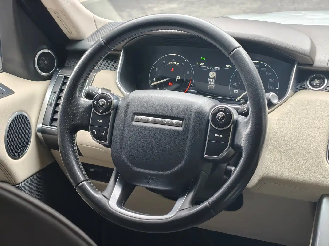 Land Rover Range Rover Sport 2014 3.0 SC V6 HSE DYNAMIC фото 6