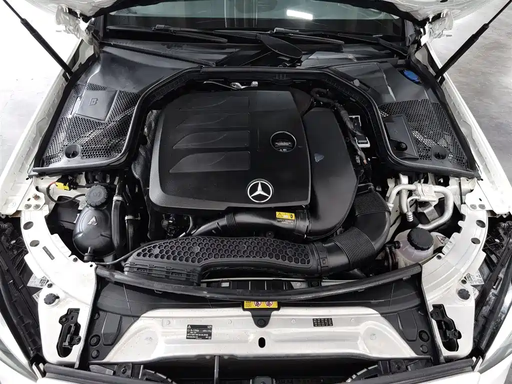 Mercedes-Benz C-Class 2020 Facelift C 260 L Sport фото 6