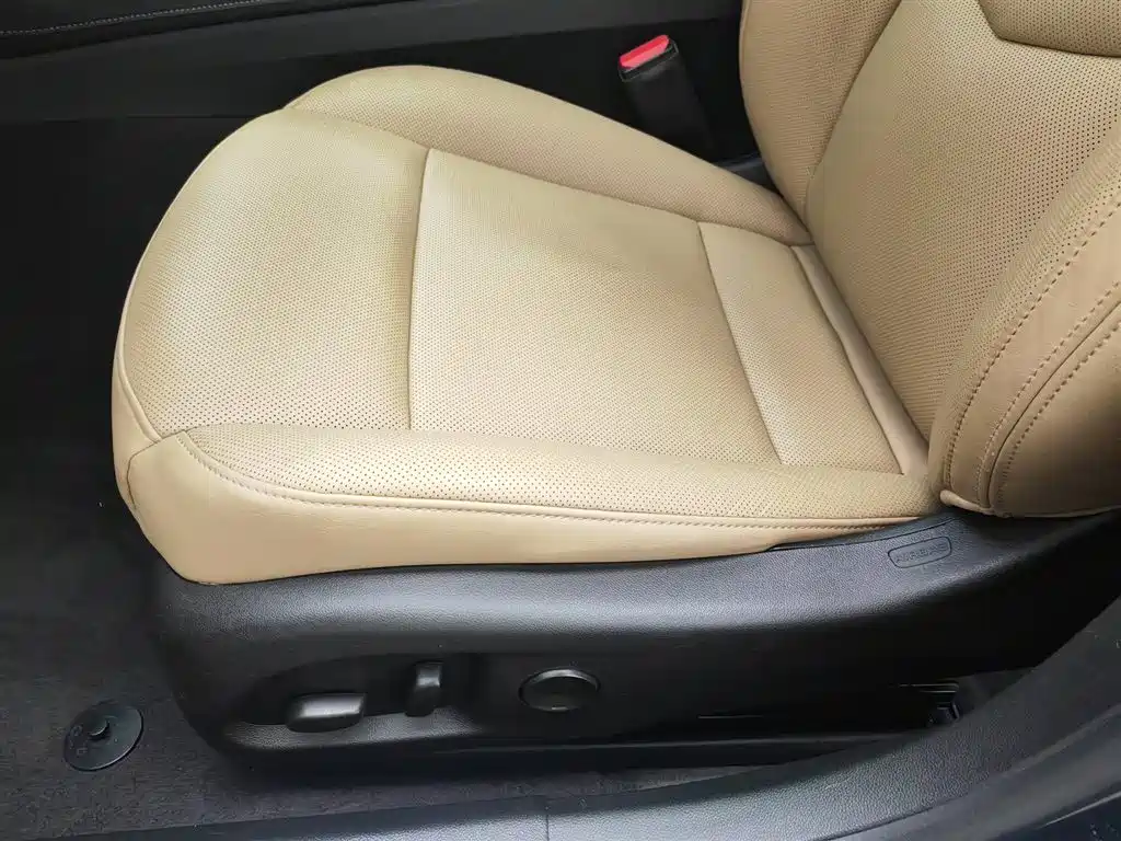 Cadillac CT5 2021 28T Premium Edition фото 20