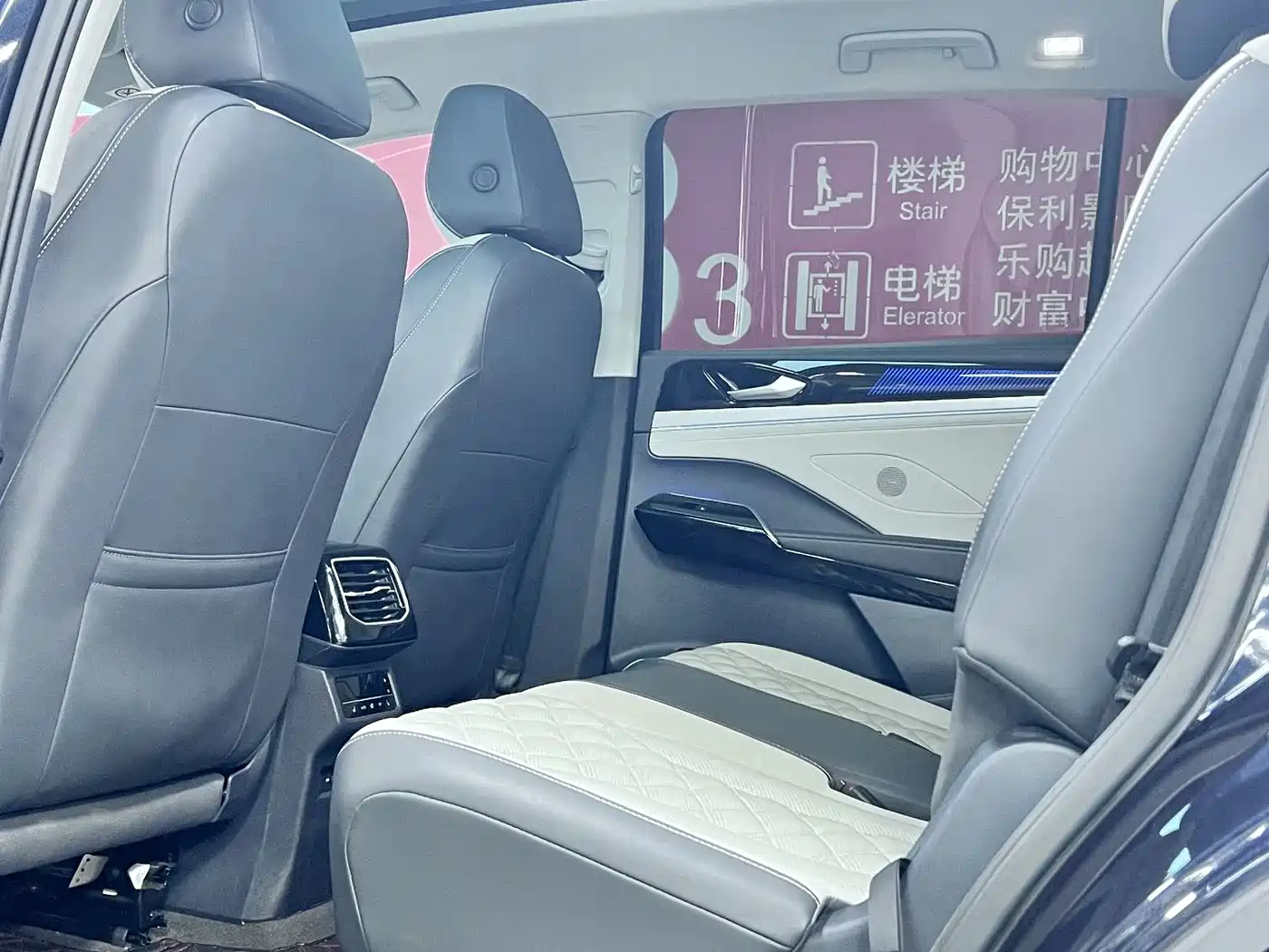 Volkswagen ID.6 CROZZ 2022 Long Range PRO Edition фото 2