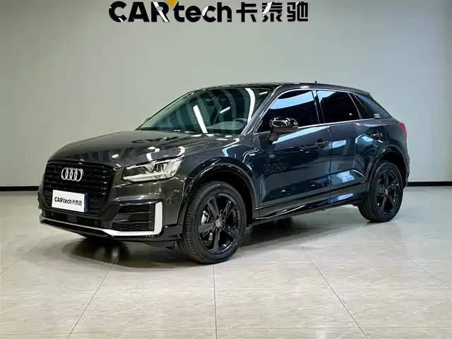 audi q2l