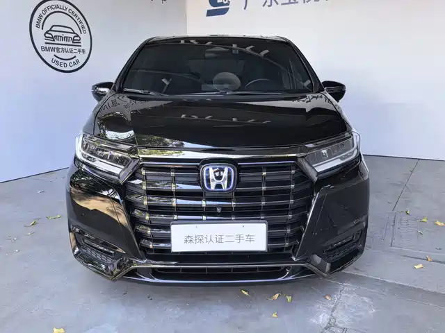 Honda Elysion 2024 2.0L e:HEV Luxury Edition — фото 2