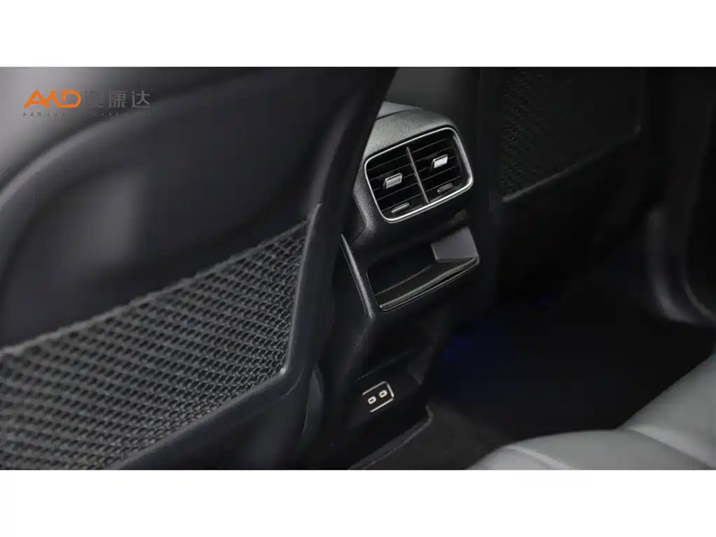 Mercedes-Benz GLE Coupe 2024 GLE 350 4MATIC Coupe SUV Luxury фото 9
