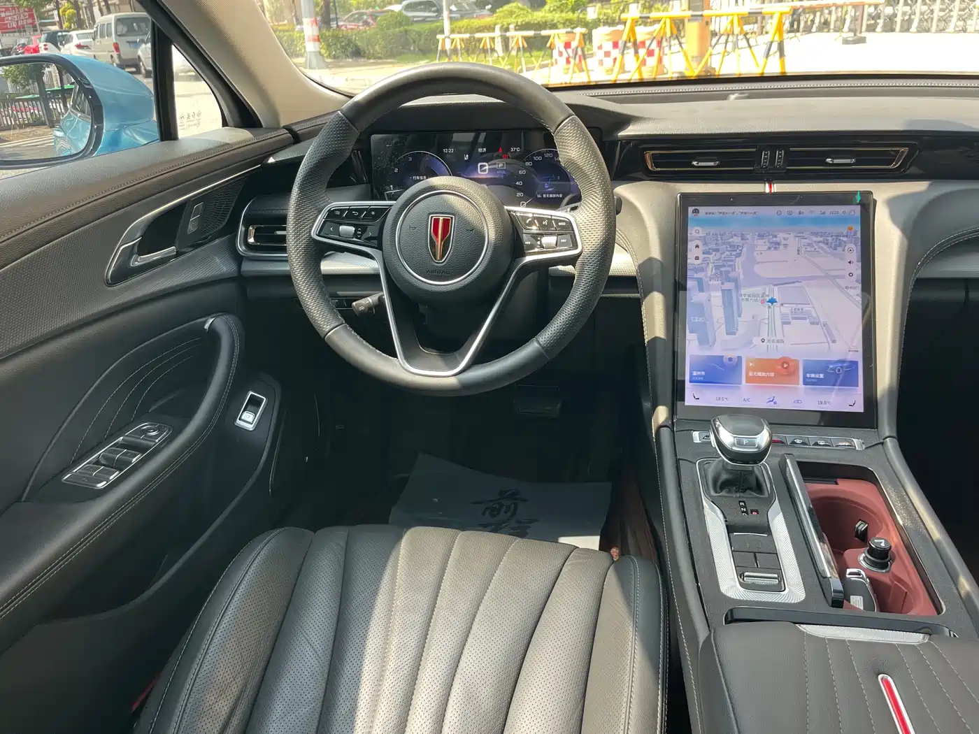 Hongqi H5 2023 2.0T Auto Smart Connect Flag Comfort фото 11