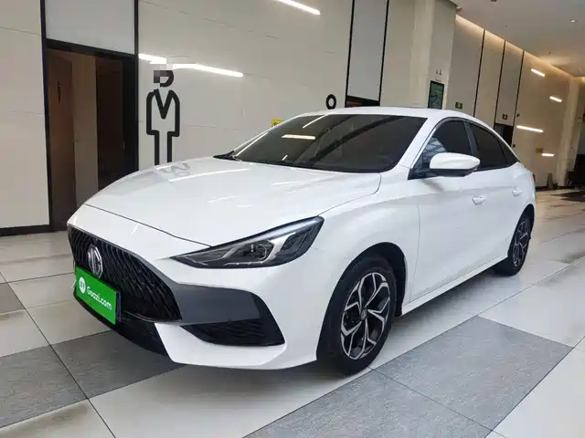 MG 5 180DVVT CVT, Люкс