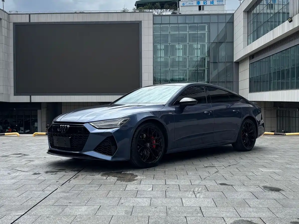 Audi A7 2024 2023 Model 45 TFSI Premium Selection Edition