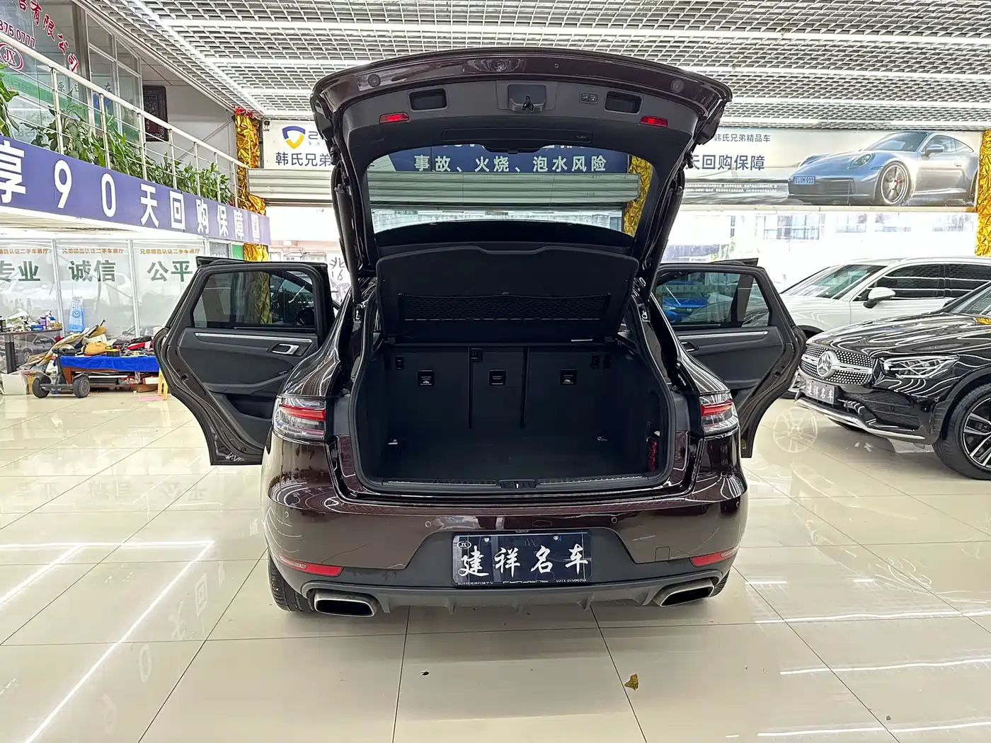 Porsche Macan 2018 Macan 2.0T фото 23