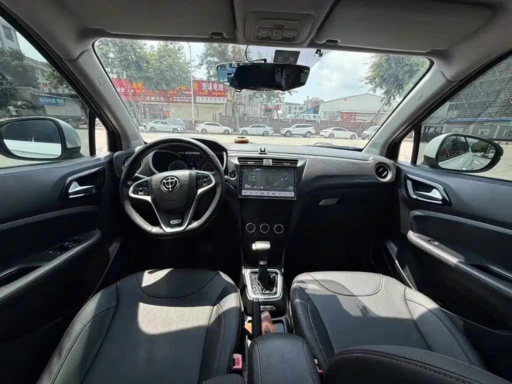 Zhonghua V3 2017 2016 1.5L Automatic Smart
