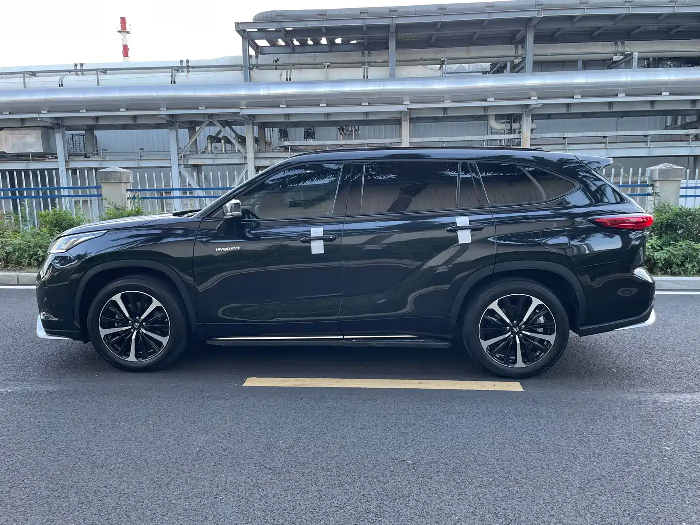 Toyota Crown Kluger 2023 2.5L HEV AWD Premium Edition фото 11