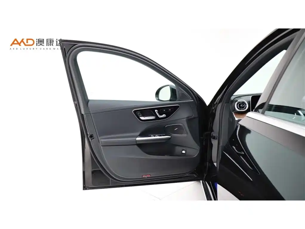 Mercedes-Benz C-Class 2022 Facelift C 260 L фото 10