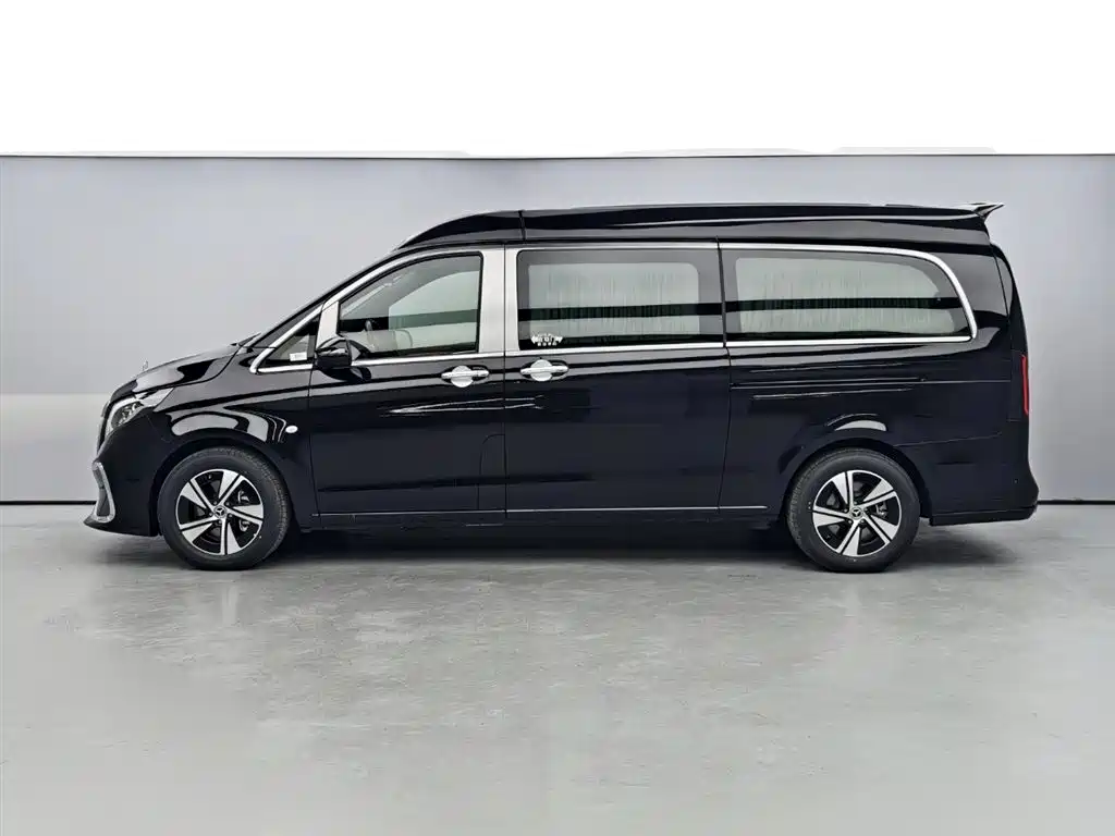 Mercedes-Benz Vito 2024 2.0T Business 8-Seater фото 5
