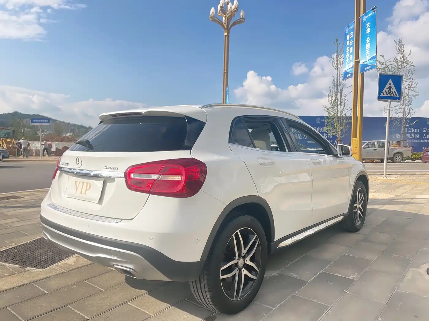 Mercedes-Benz GLA 2016 GLA 220 4MATIC Fashion фото 19