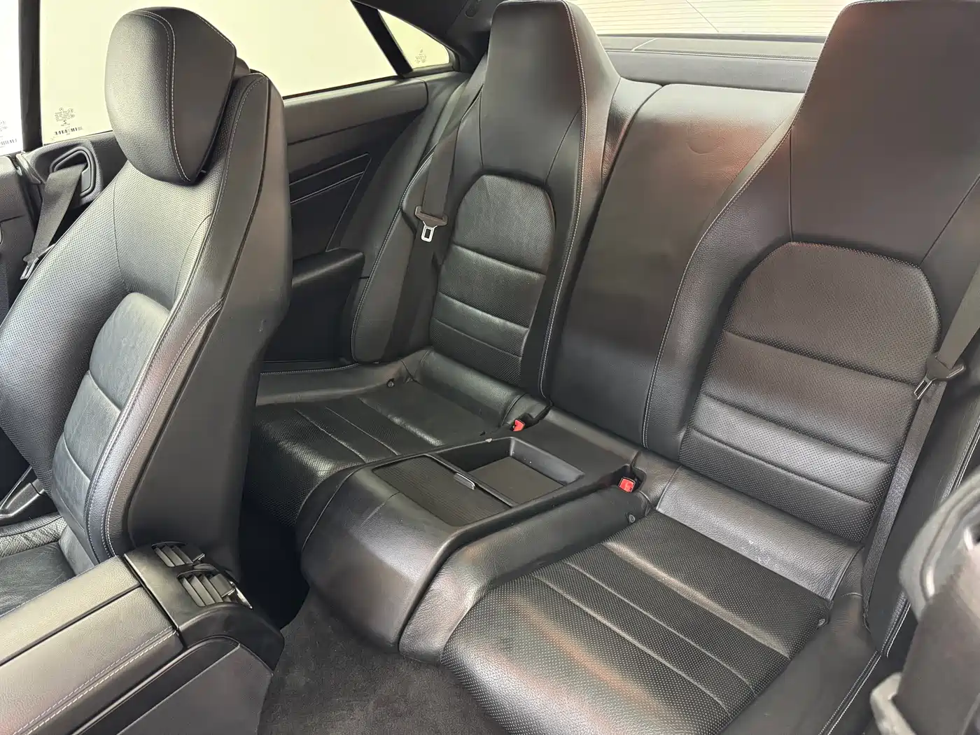 Mercedes-Benz E-Class (Import) 2016 E 200 Coupe Agile Edition фото 8