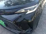 Фото 24 - Toyota Granvia