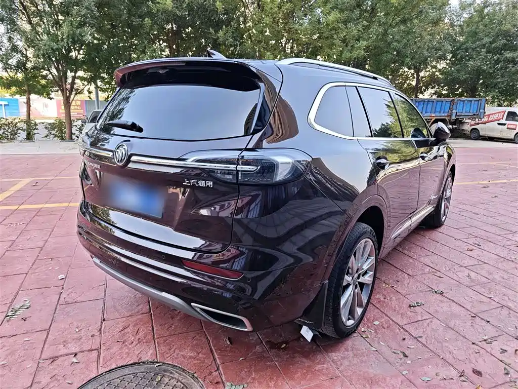 Buick Envision Plus 2022 Envision Plus Avenir 5-Seater фото 12