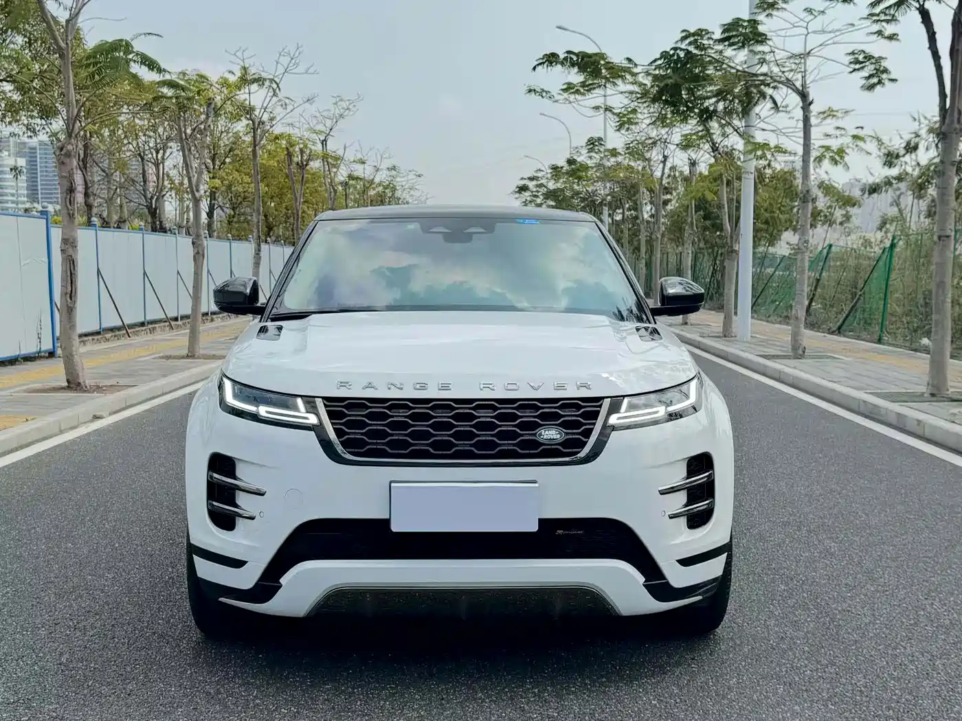 Фото 2 - Land Rover Range Rover Evoque