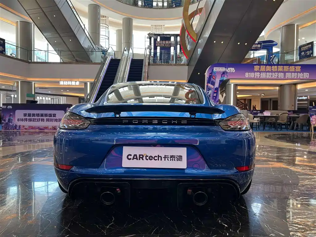Porsche 718 2018 Cayman 2.0T фото 4