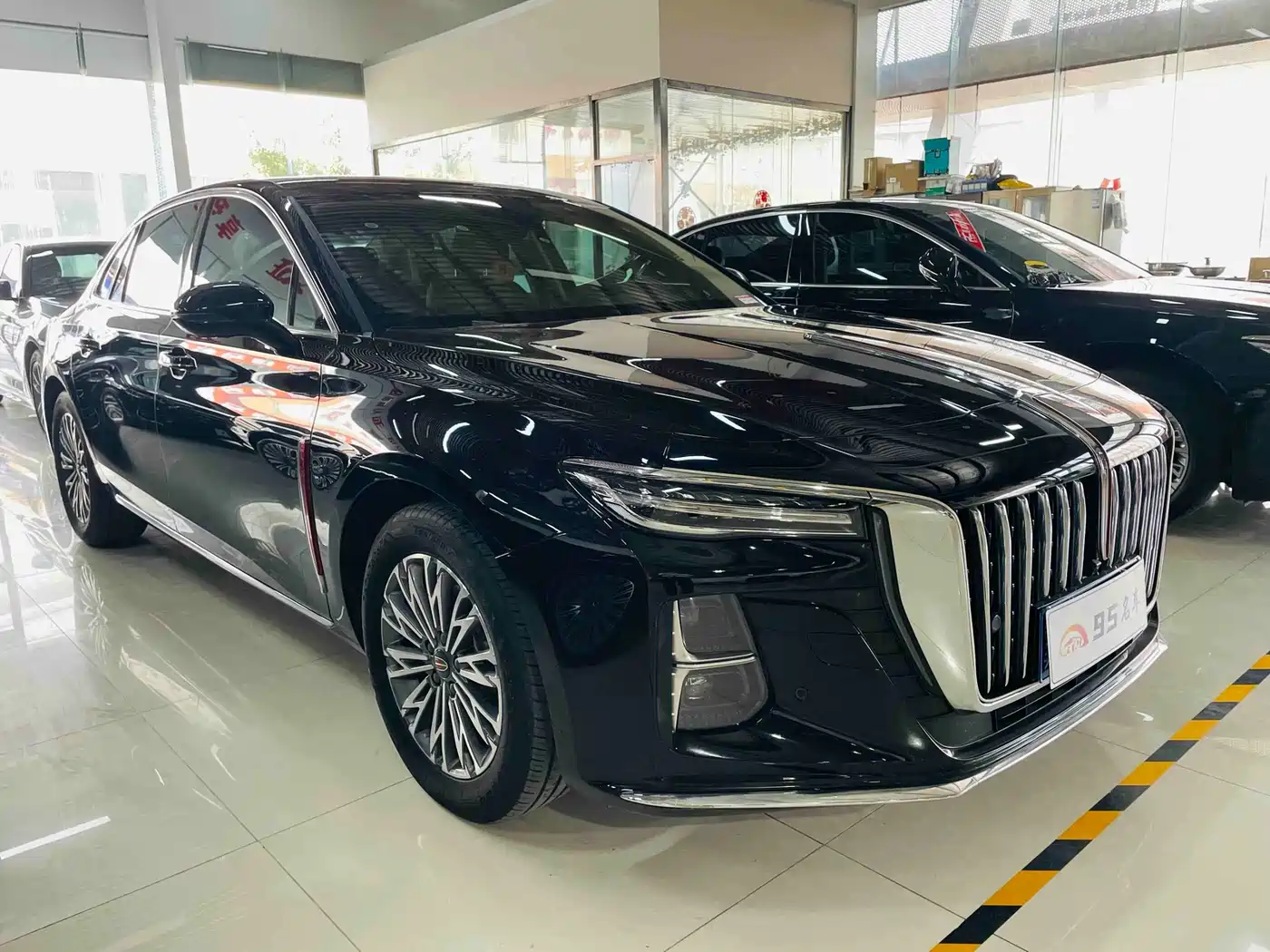Hongqi H5 2023 1.5T DCT Smart Connect Flag Rhythm фото 3