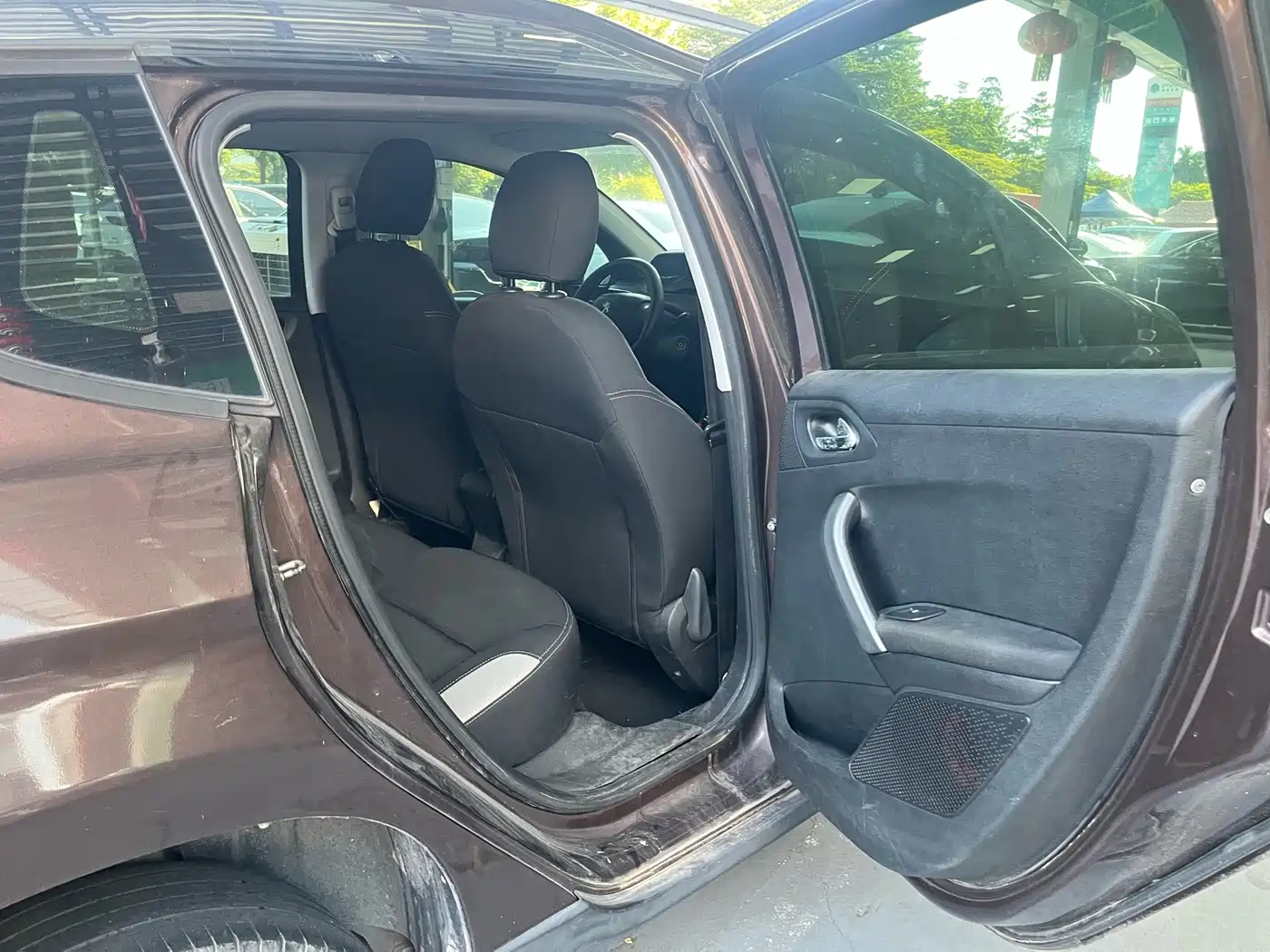 Фото 5 - Peugeot 2008