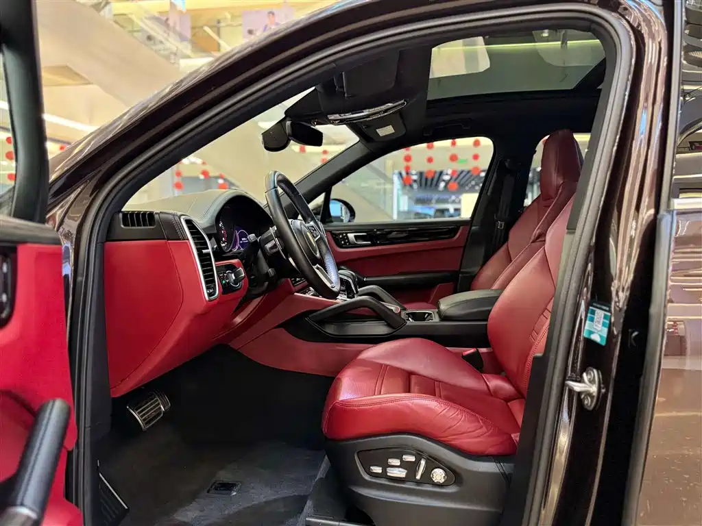 Porsche Cayenne 2020 Cayenne S 2.9T фото 19