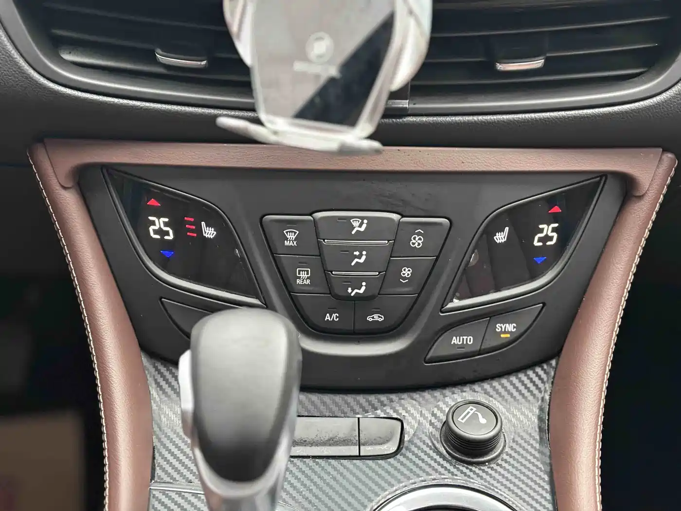 Buick Envision Plus 2021 532T FWD Elite Trim фото 15