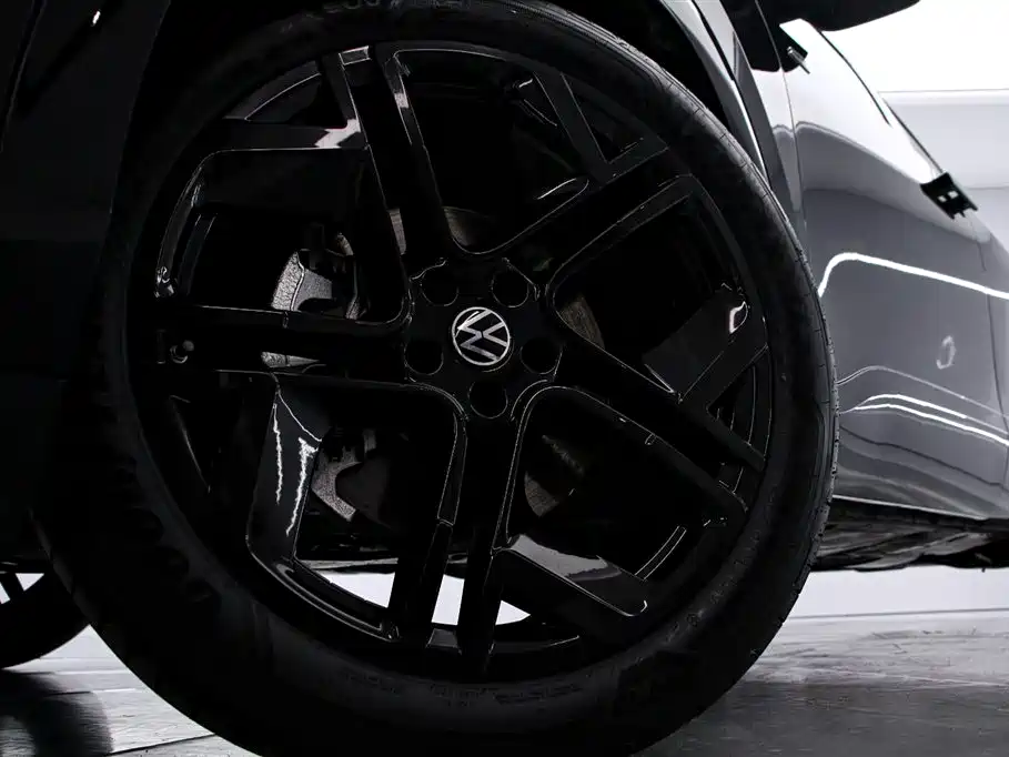 VOLKSWAGEN TOURANG