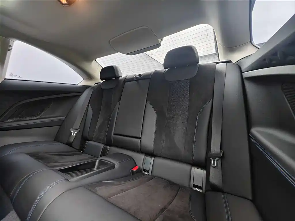 BMW 2 Series (Import) 2022 225i M Shadow Edition фото 12