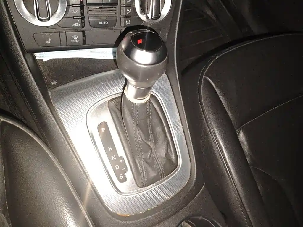Audi Q3 2013 35 TFSI Comfort фото 7