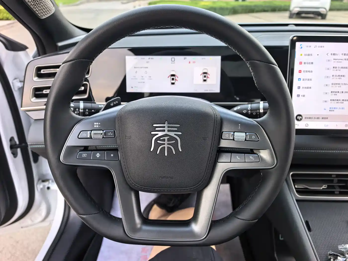 BYD Qin L 2025 DM-i Smart Drive Edition 120KM Leading фото 12