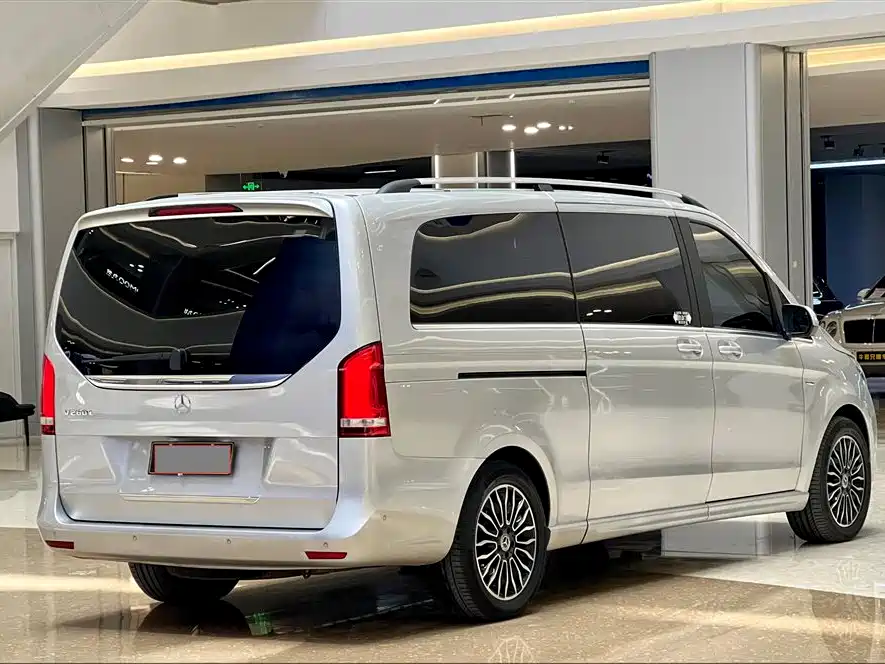 Mercedes-Benz V-Class 2018 V 260 L Premium Long Version China V фото 8