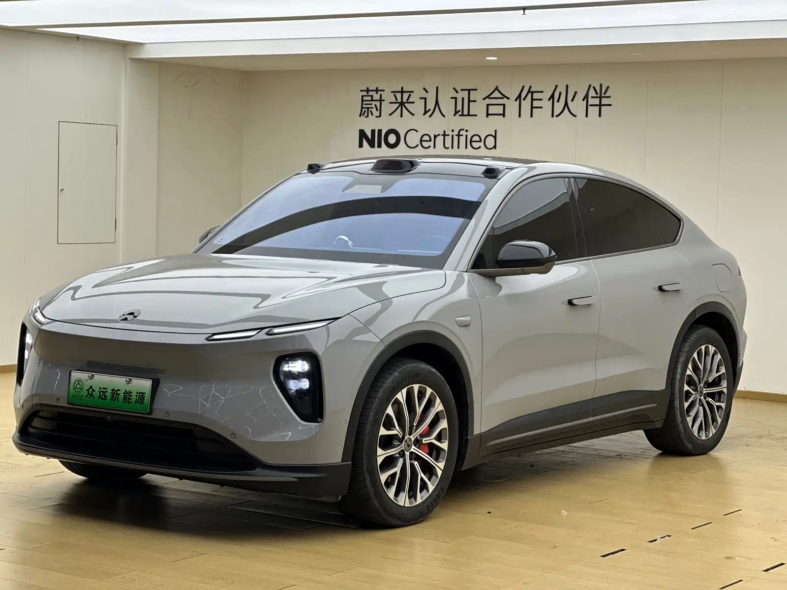 Фото 3 - NIO EC6