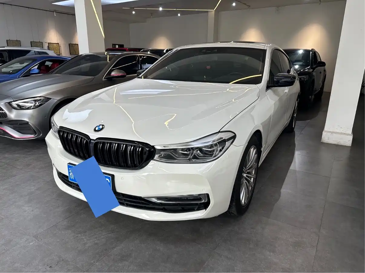 BMW 6 Series GT 2019 630i Luxury Design Package