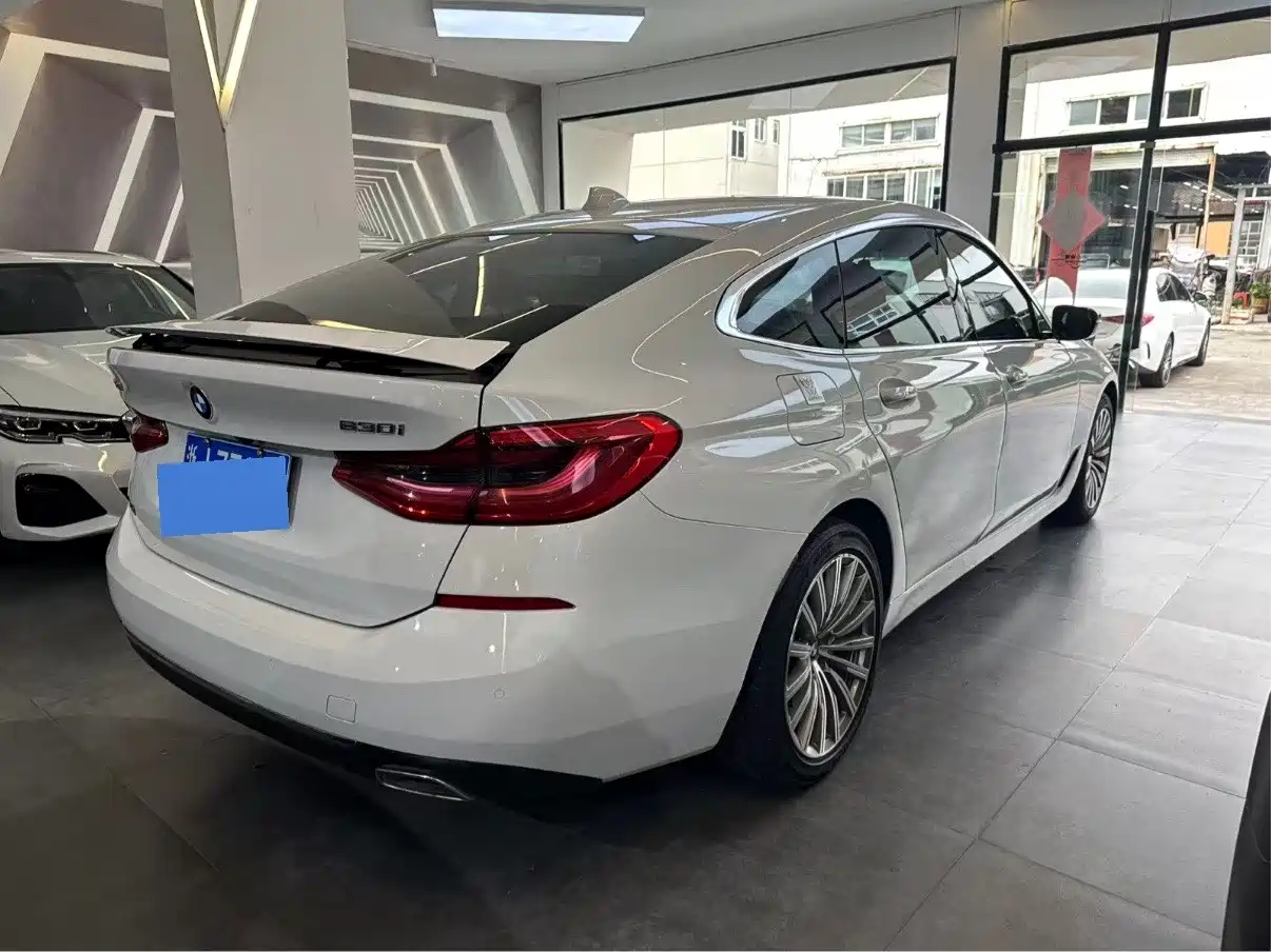 BMW 6 Series GT 2019 630i Luxury Design Package фото 9