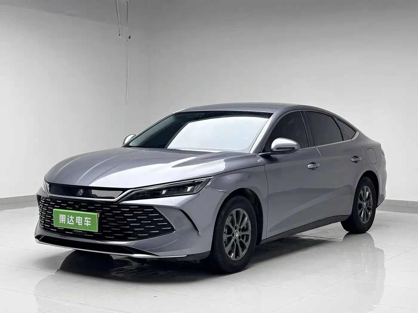 BYD Qin L 2024 2024 DM-i 80KM Leading Edition