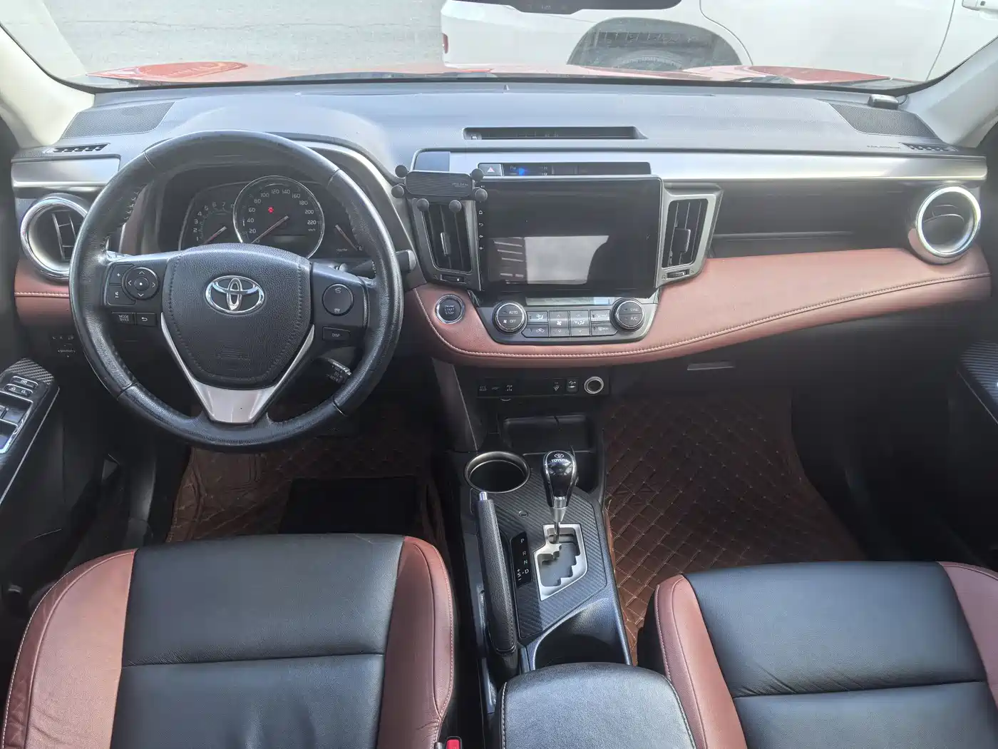 Toyota RAV4 Rongfang 2013 2.5L Auto 4WD Luxury фото 10