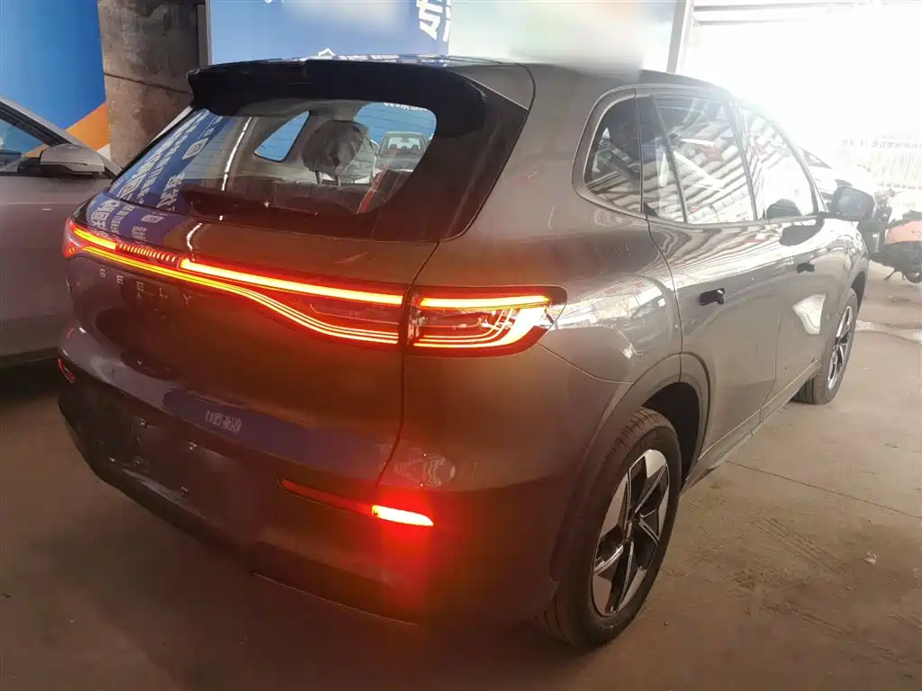 Geely Galaxy Galaxy E5 2026 530km Voyager Edition фото 7