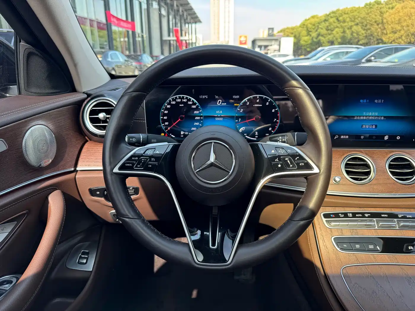 Mercedes-Benz E-Class 2023 E 300 L Luxury фото 10