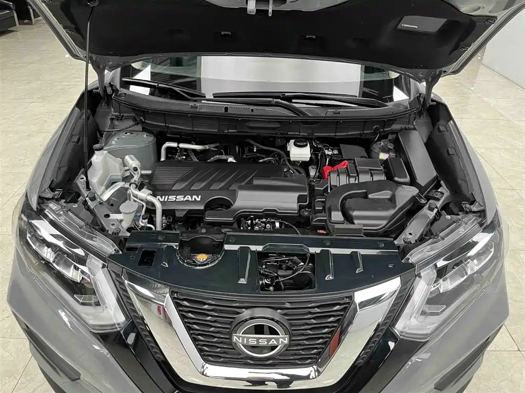 NISSAN QIJUN