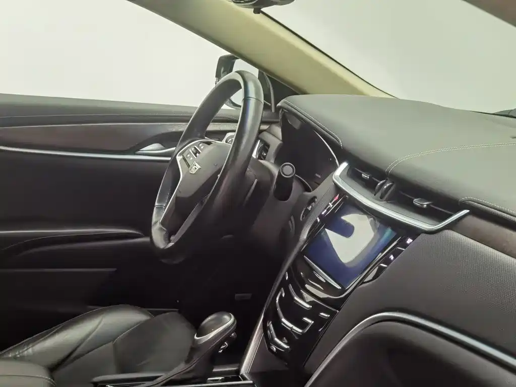 Photo 22 - Cadillac XTS