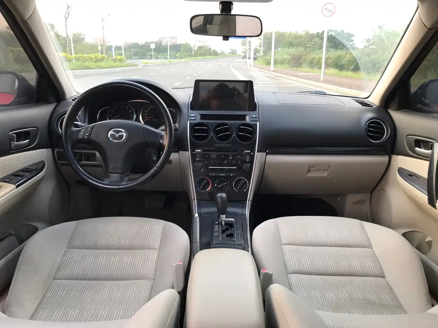 Mazda 6 2011 2011 2.0L Automatic Fashion Model