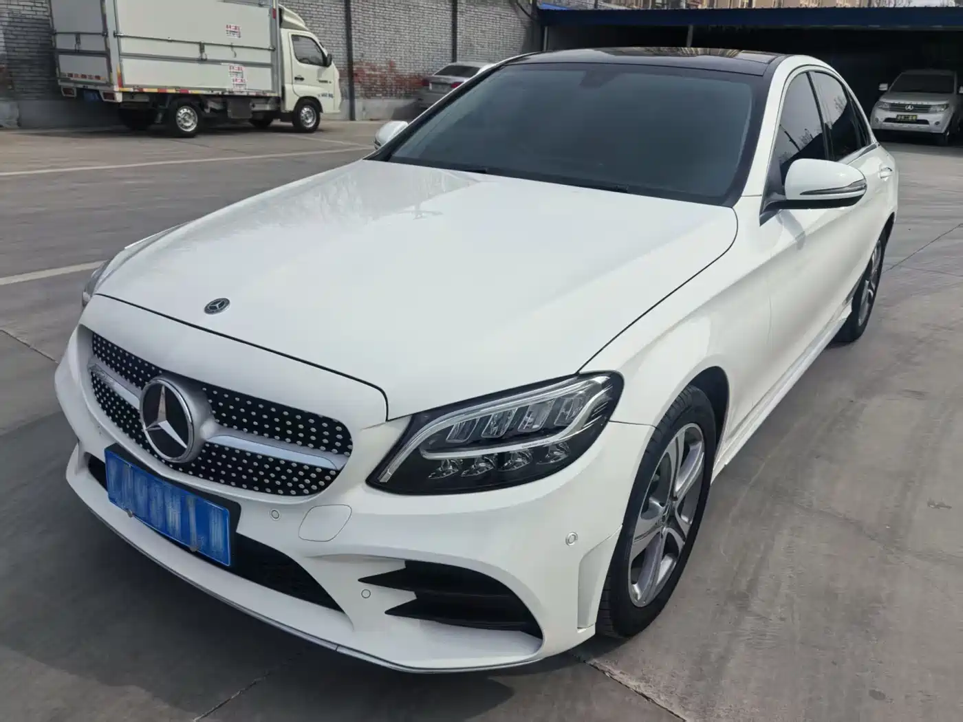 MERCEDES-BENZ CLASS C