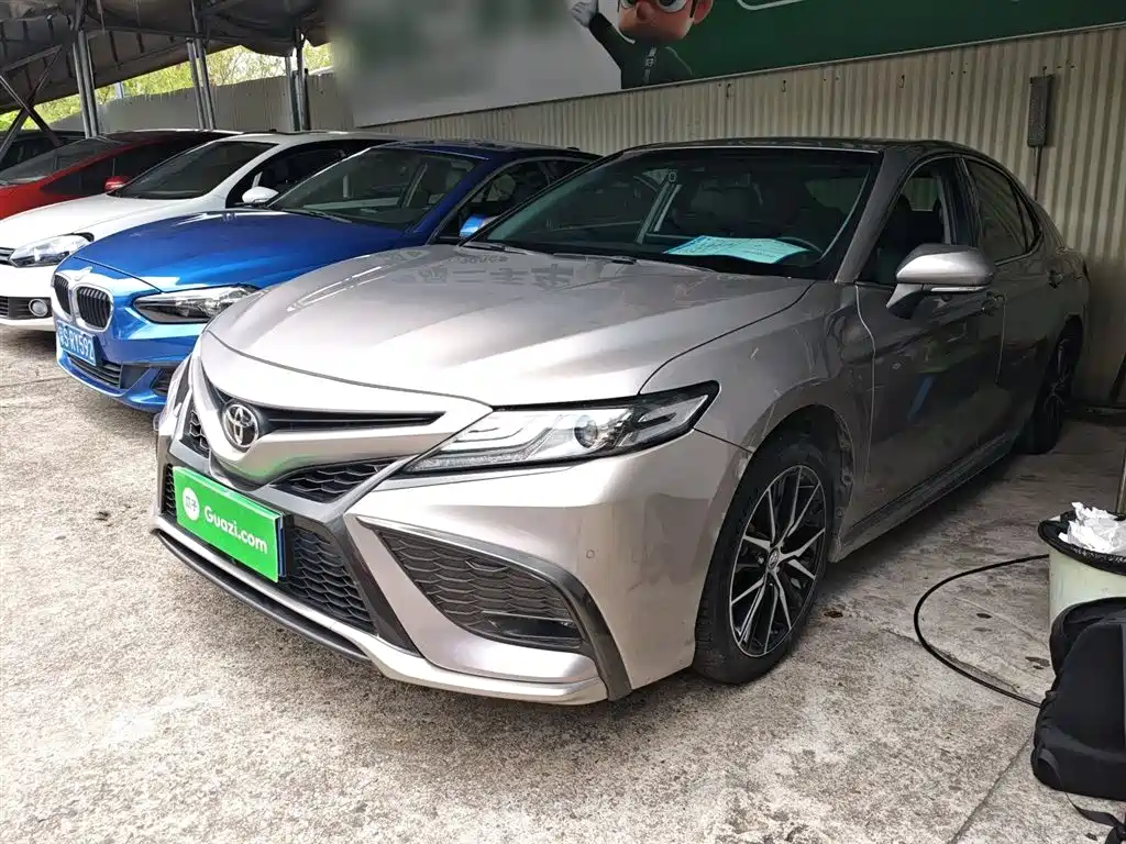 Toyota Camry 2021 2.5S Feng Shang Edition фото 2