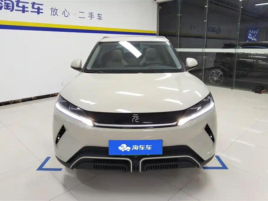 BYD Yuan UP 2024 401KM Surpass Edition фото 2