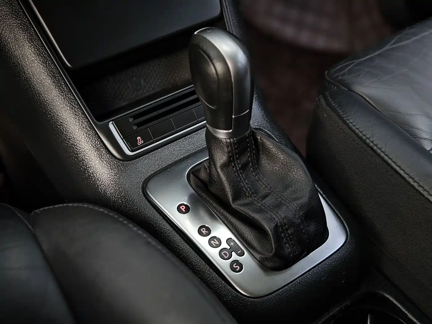 Volkswagen Tiguan 2013 1.8TSI Auto 2WD Comfort Edition фото 16