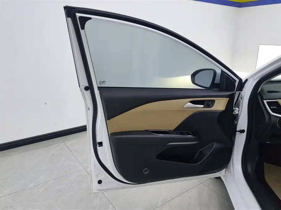 Chevrolet Monza 2020 320 Auto Joy Edition фото 7
