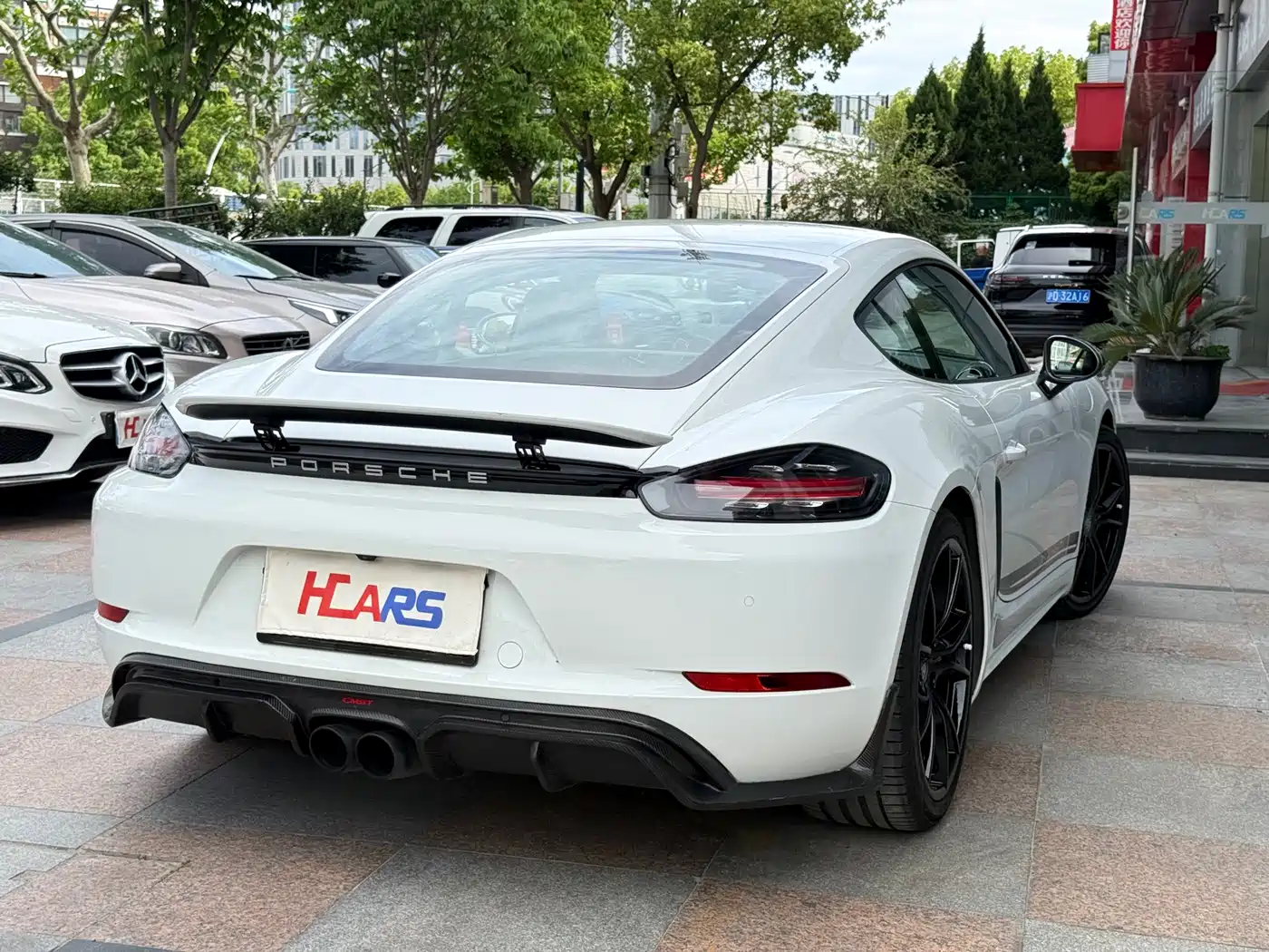 Porsche 718 2018 Cayman 2.0T фото 9